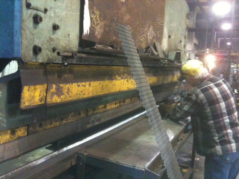 175 Ton Wysong Model HF 175-13 Hydraulic Press Brake